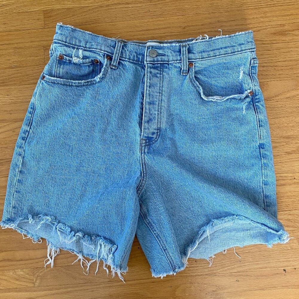Abercrombie High Rise Dad Shorts 7 Inch Inseam